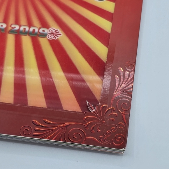 Britney Spears 2009 Circus Concert Tour Program - Picture 2 of 10